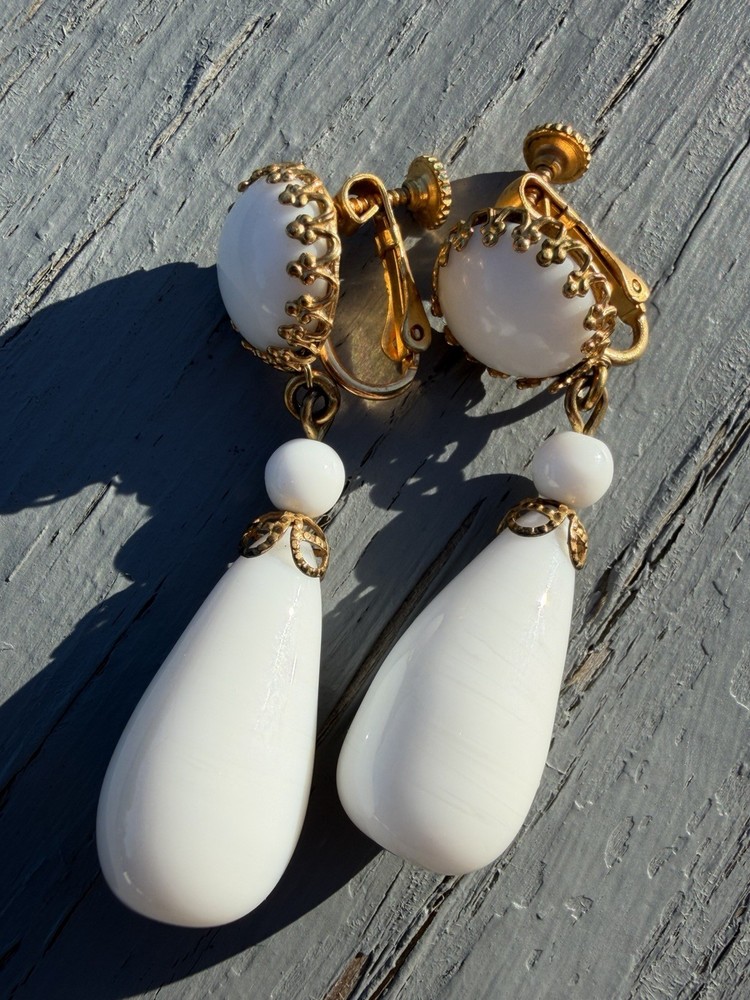 Vintage Signed Miriam Haskell White Glass Dangle Drop Clip Screw Back Earrings