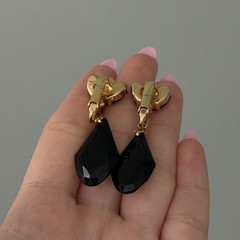Vintage Jet Black Glass Earrings Gold Tone Clip On Dangles