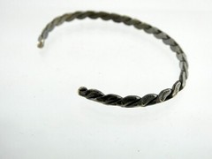 Southwestern Unmarked Sterling Silver Sun Rays Motif Cuff Bracelet 6.75 In 9.3g