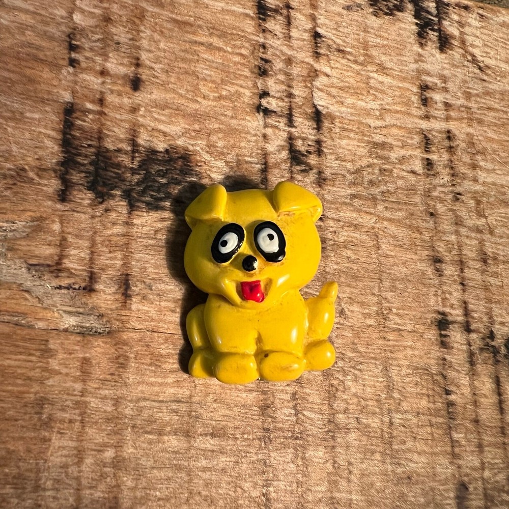 Vintage Yellow Cartoon Dog Brooch Pin Cute Puppy Novelty