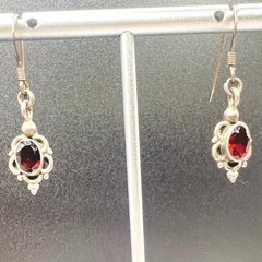 Vintage Sterling Silver Red Garnet Earring Dangle Ornate 1.25″ 3g
