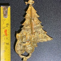 Lot of 2 JJ + VERO Enamel +CATS & FISH Xmas TREE RHINESTONE Gold Tone VINTAGE