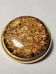 GOLD FLAKES LOGO PIN GREAT FOR ANY VINTAGE COLLECTION!
