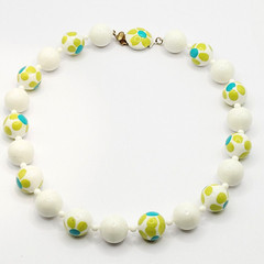 3 Piece Vintage Floral & Geometric Bead Necklace Clip On Earrings Brooch Set