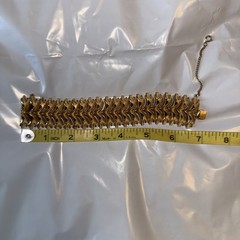 VTG FRANCOIS by CORO Leaf Pattern Gold Tone Bracelet Earrings Necklace Set READ