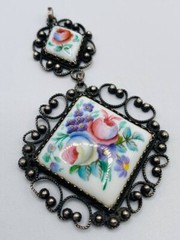 Soviet Vintage Pendant Enamel rostov Finift Hand Painted ussr