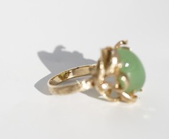 Vintage 10k Solid Gold Natural Untreated Apple Green Jadeite Jade Diamond Ring