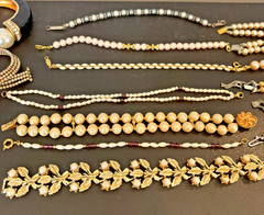 Lot 16 Vintage Now Simulated Faux Pearl Bracelets 2 Napier 1 Coro 2 Patented