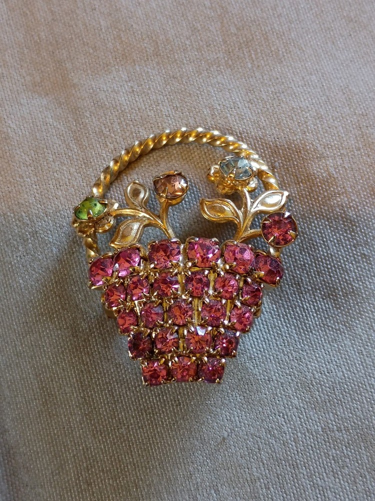 Beautiful Vintage Uranium Glass and Rhinestone Flower Basket Brooch.