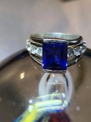 VINTAGE KC 925 STERLING SILVER & BLUE CUBIC ZIRCONIA STATEMENT RING SIZE 5
