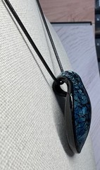 Beautiful Vintage Hand Blown Blue & Black Crackled Pendant On Cord Necklace