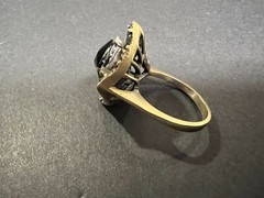 Vtg RETRO Mid-Century Brass Gold Tone Black Glass Rhinestone Ring Sz 10 Womens