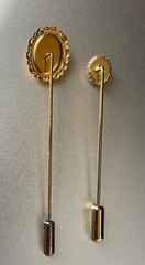 Cameo Lot Brooch & 2 Stick Pins Gold Tone Resin Faux Pearl Vintage UNBRANDED