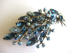 Rare Vintage Judy Lee Floral Spray Rhinestone Lava Glass Brooch