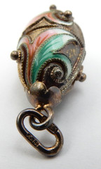 VINTAGE .925 STERLING SILVER OVAL HAND-PAINTED EGG PENDANT, MADE IN RUSSIA