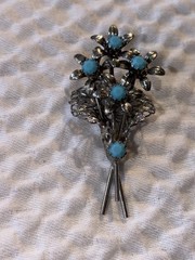 Woman’s Silver Turquoise Brooch Flower Bouquet