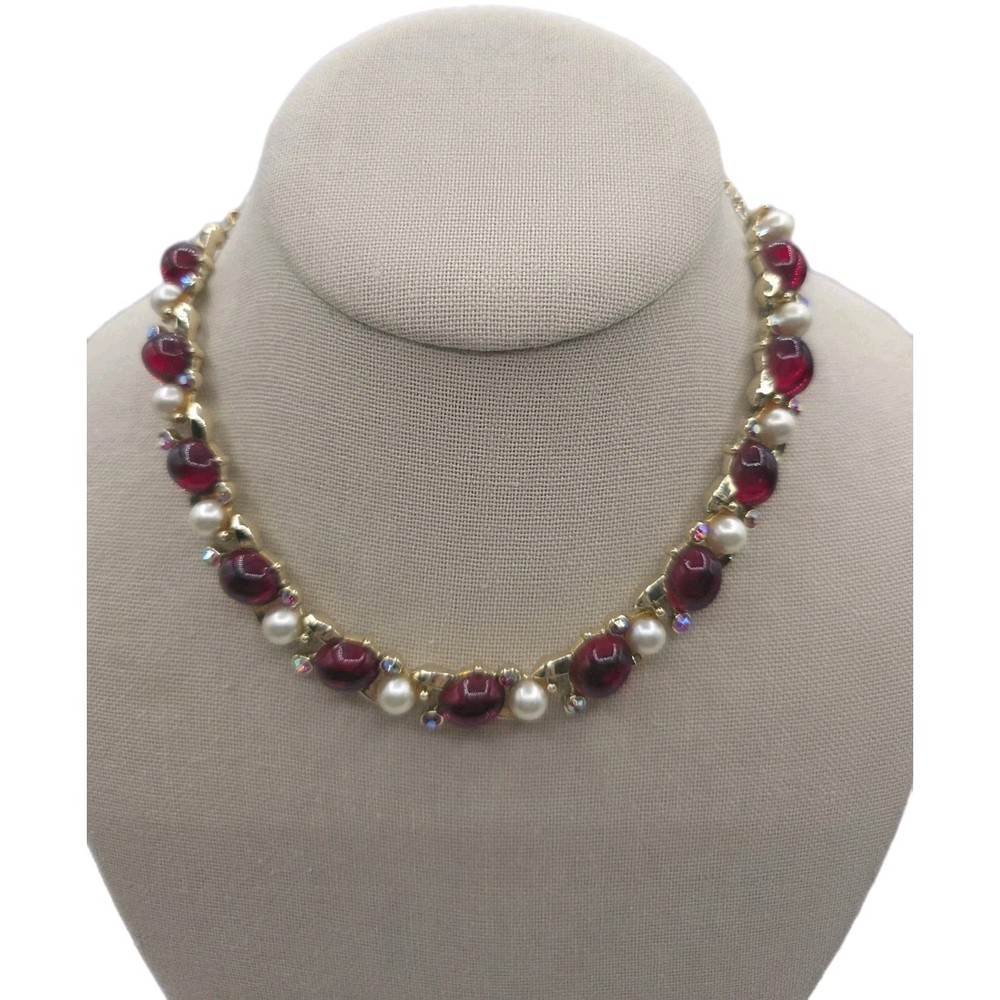 Vintage Red Glass & Faux Pearl Necklace Gold Tone 15.5 Inches