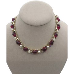 Vintage Red Glass & Faux Pearl Necklace Gold Tone 15.5 Inches