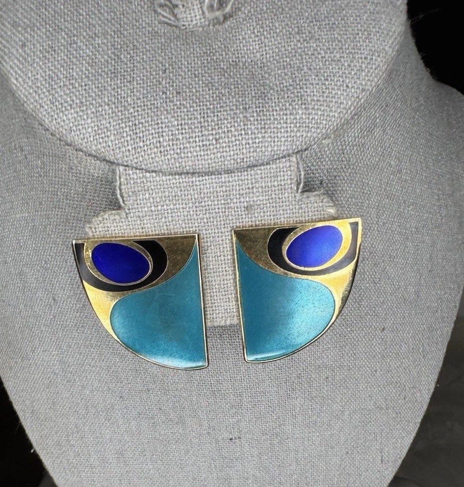 Vintage Earrings Signed Samuel Huang Pierced Blue And Gold Tone Peacock Blue