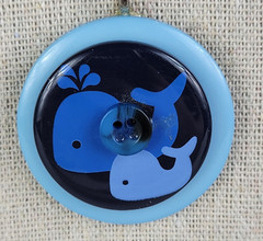 Vintage Blue Whale Plastic Button Pendant Necklace 29 in Ball Bead Chain