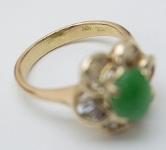 Apple Jade Diamond Baguette Daisy Halo 18k Gold Ballerina Ring