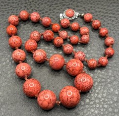 Vintage Red Glass Crackle Bead Necklace Box Clasp Hand Knotted Silver Tone