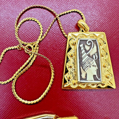 SET OF VINTAGE CELEBRITY GOLD TONE EGYPTIAN MOTIF PENDANT NECKLACE & EARRINGS