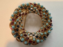 Lot of Broken Jewelry for Repair, Vendome, Coro, Sarah Coventry, Japan, NY&CO