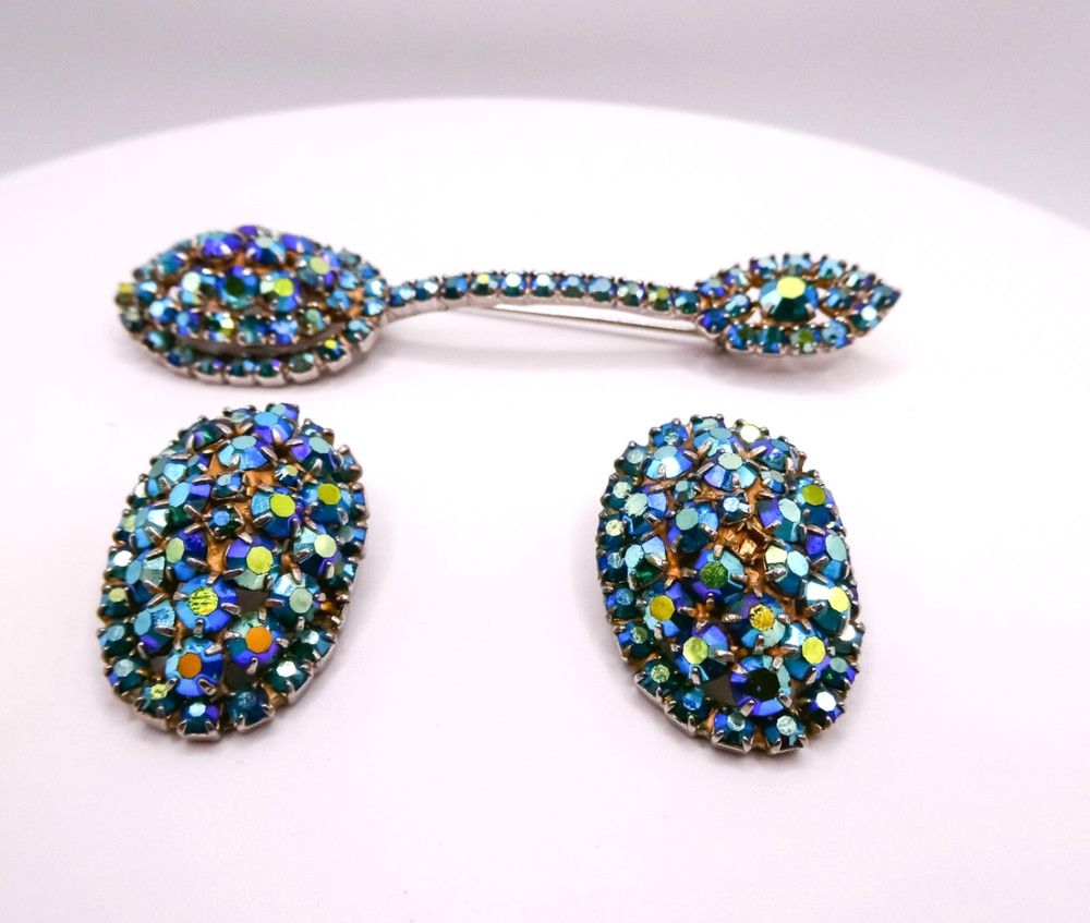 Vintage Blue Rhinestone Brooch Pin Earring Set Large 3.5″ Arora Borealis Retro