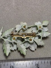 Beautiful MCM White And Green Dogwood Floral Brooch Approximately 2.5 In