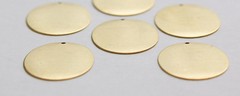 1 Hole Flat Oval 31.5x24mm (4)
