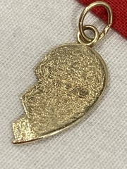 Vintage Ma 14k Solid Yellow Gold “Best Friends” Cut Out Half Heart Pendant 0.66g