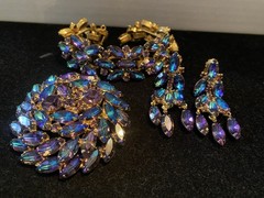 Vtg Juliana D&E Peacock Blue Rhinestone Bracelet Brooch Earring Set Book Piece