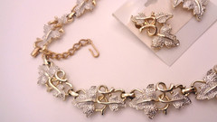 Vintage Signed Sarah Coventry Ivy Leaf Necklace Bracelet and Clip Earring Set
