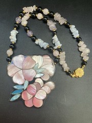 Lee Sands Necklace Large Flower Inlaid Mother Of Pearl Abalone Gemstone 20″