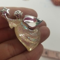 Stunning Vintage AAI Silver Toned Glitter Lucite Acrylic Angel Brooch