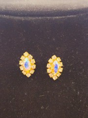 Vintage Windsor Collection Marquise Iridescent Aurora Borealis Necklace Earring