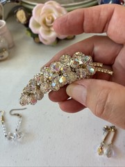 Vintage JULIANA D&E Clear AB Bead Gold Tone Cha Cha Leaf Pin Brooch + 2 Earrings