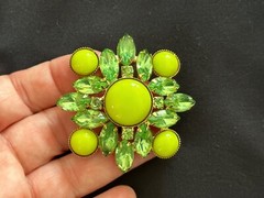 VINTAGE Brooch Pin Lime Green Cabachon & Rhinestone Brooch 1960s Fashion Jewelry