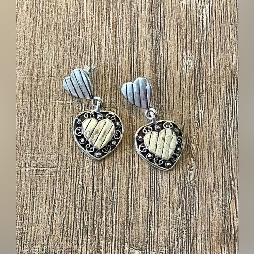 Vintage women’s metal dark grey and silver color heart and stripes earrings