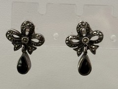 A Pair Of Vintage 925 Sterling Silver Dangle Earrings Black Rhinestones 2.9g