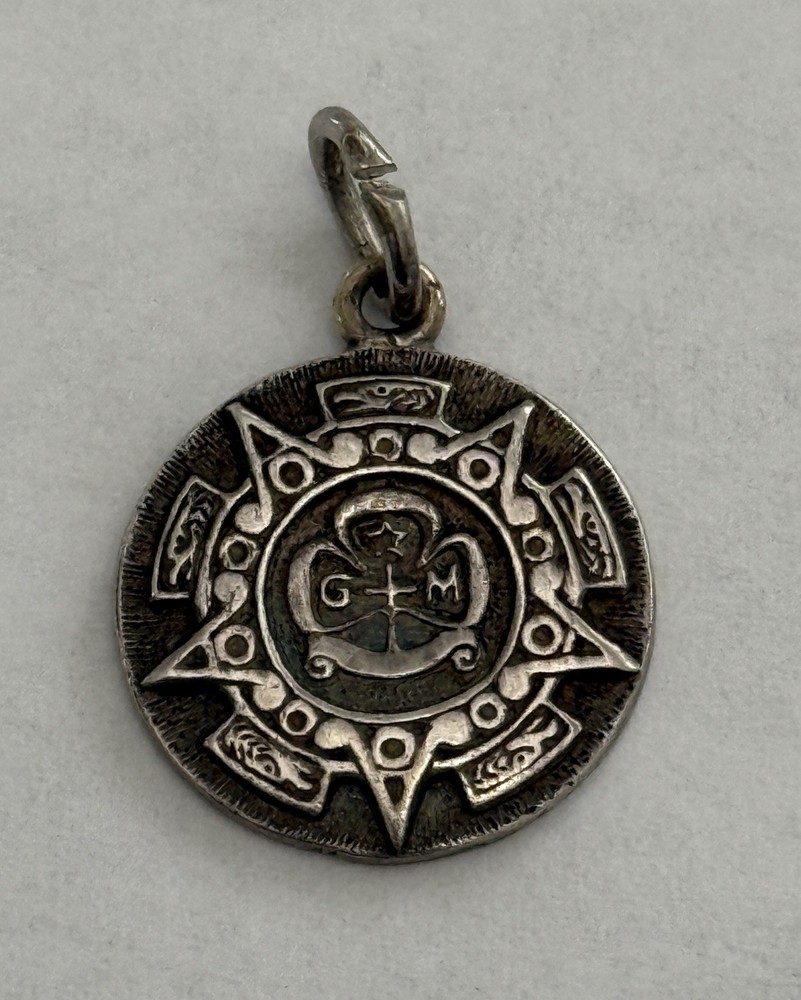 Vintage Sterling Silver Guias de Mexico Girl Guide Scouts Round Pendant Charm