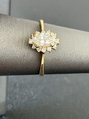 19k Yellow Gold 56pt Marquise Diamond Ring (C72)