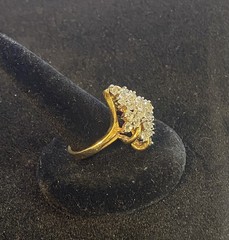 Vtg Sz 7.5 Ring Cubic Zirconia Cluster Fashion Jewelry CZ 18k Gold Plated