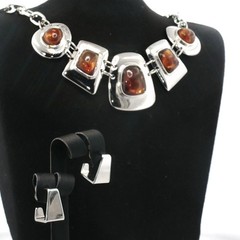 Vintage Amber Cabochon Jewelry Set — Kiam Family Necklace & Earrings