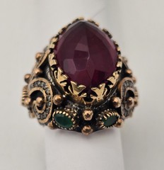 Vintage High Quality Costume Jewelry Ring Stamped 925 Size 8-1/4 Metal Gemstone
