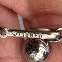 Vintage Lisner White Flower Rhinestone Choker Necklace Silver Tone 16.5″