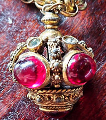 Vintage Benedikt N. Y. Etruscan Fob Charm Bracelet Chunky Etruscan Revival 7″