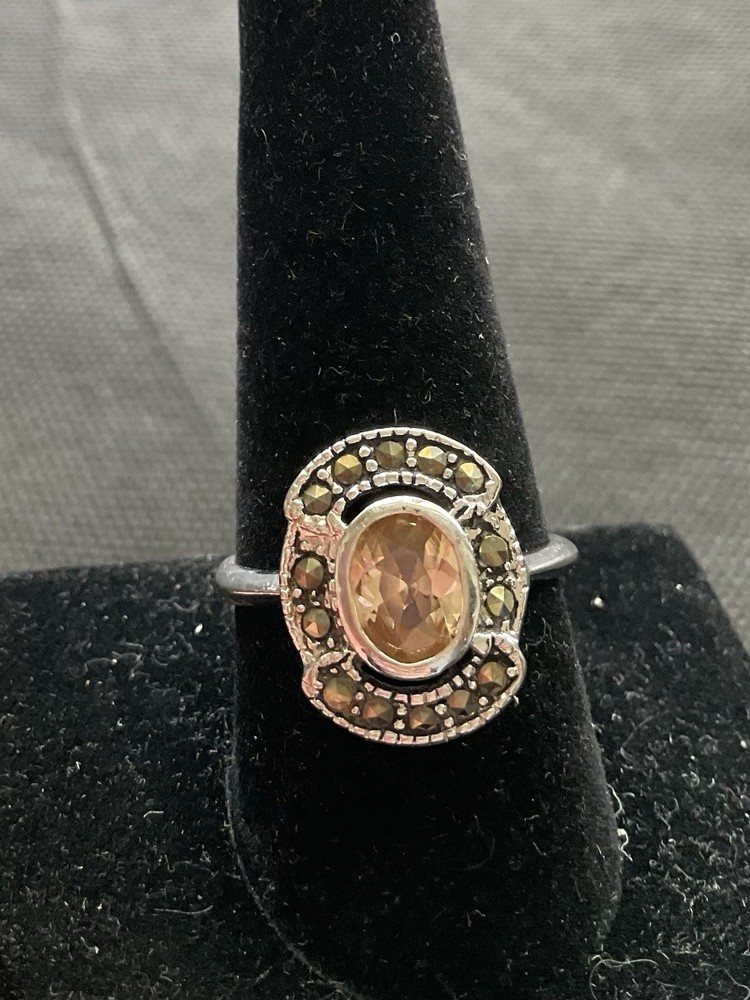 Vintage Silver Tone Cocktail Ring champagne-colored stone Size 9.75
