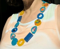 Chunky Vintage Mod Lucite Resin Statement Necklace – Geometric – Teal Blue…